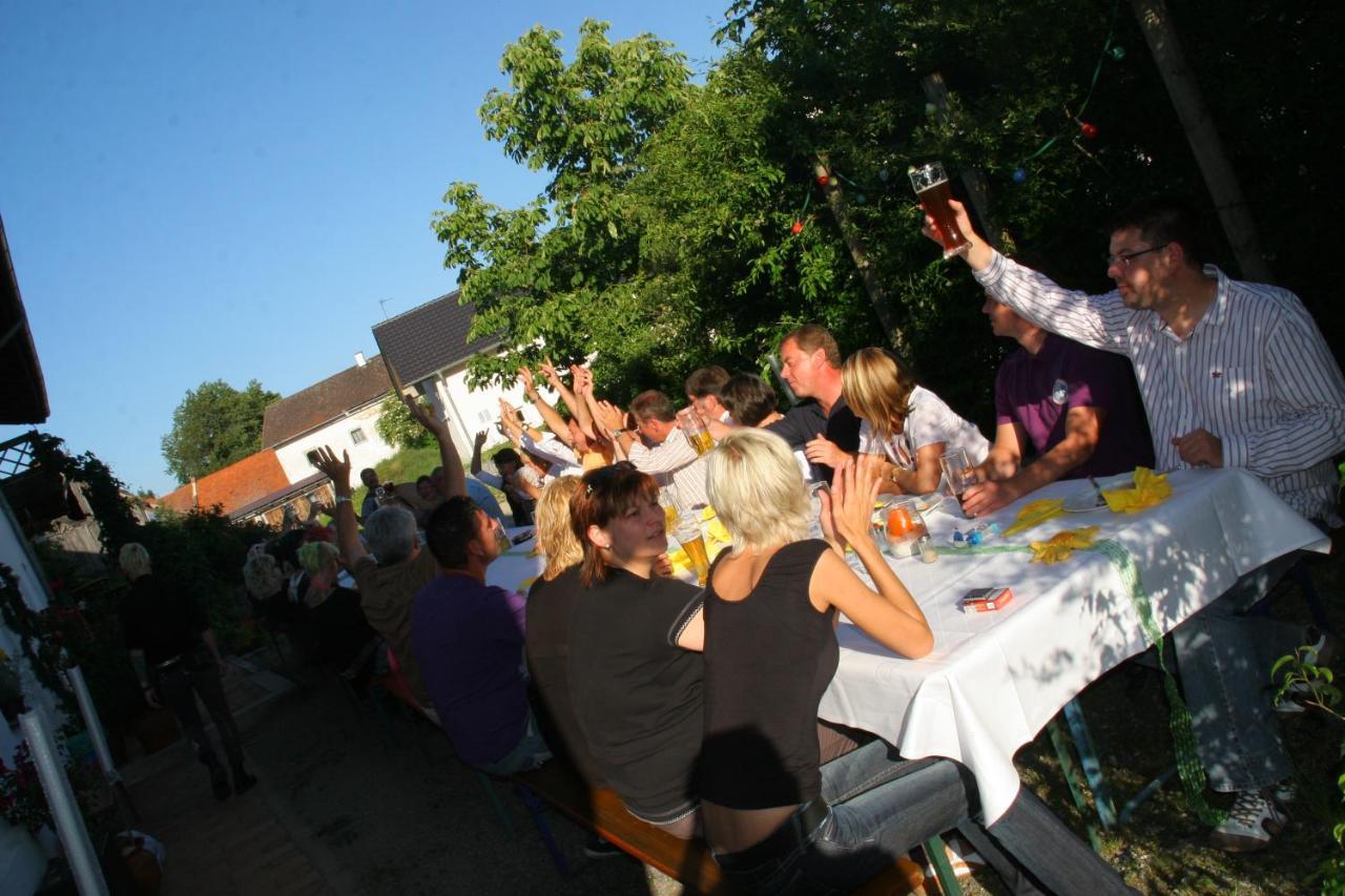 Gasthaus Zum Spaeth Englmannsberg Экстерьер фото